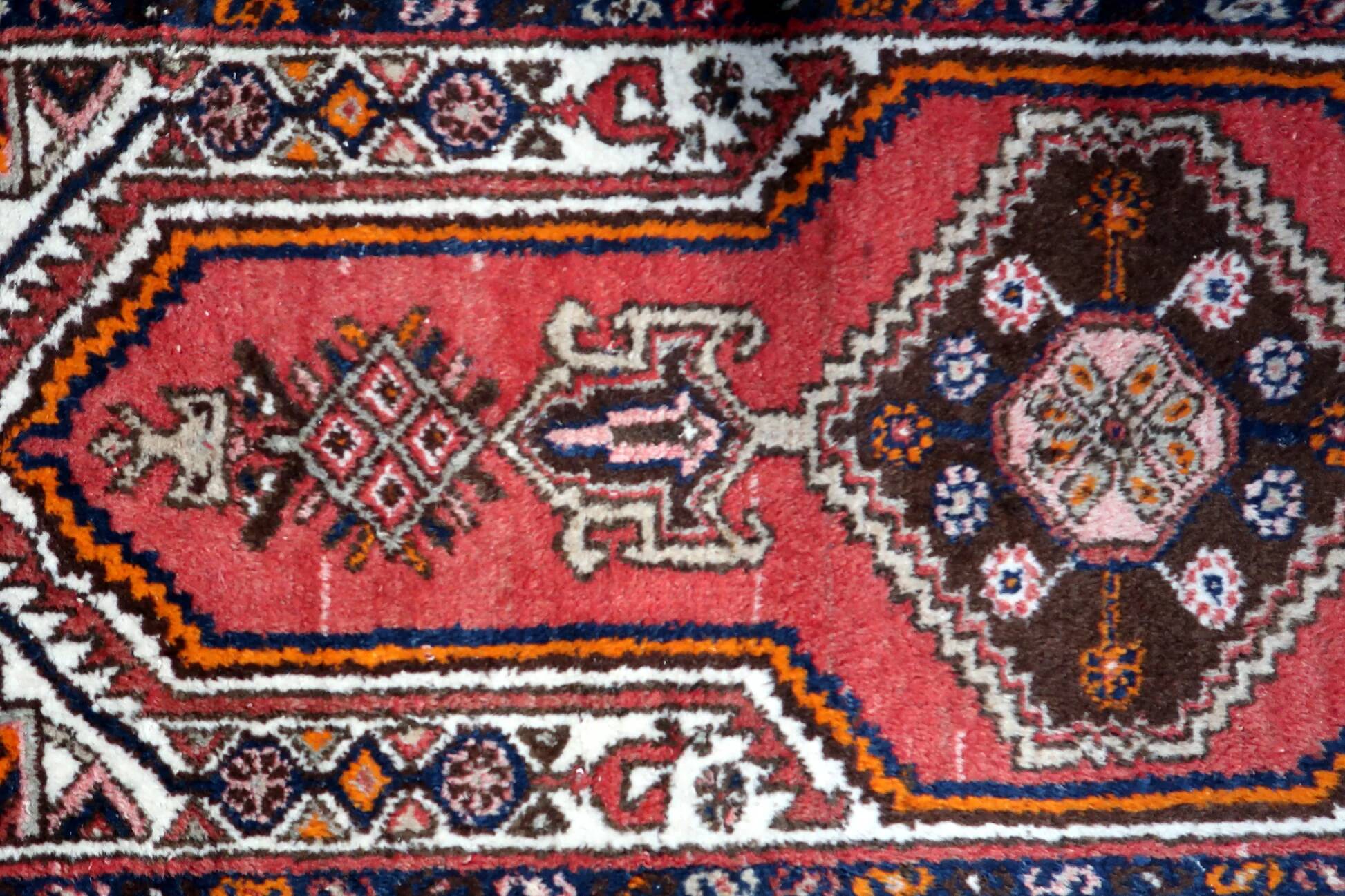 Handmade vintage Persian Hamadan rug 93cm x 196cm 1970s