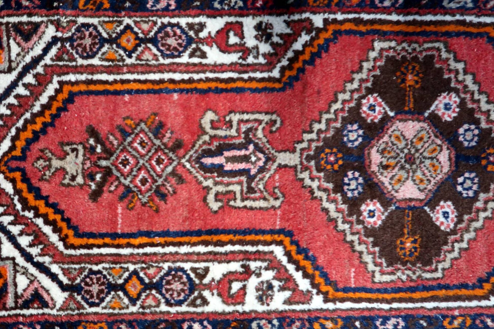 Handmade vintage Persian Hamadan rug 93cm x 196cm 1970s