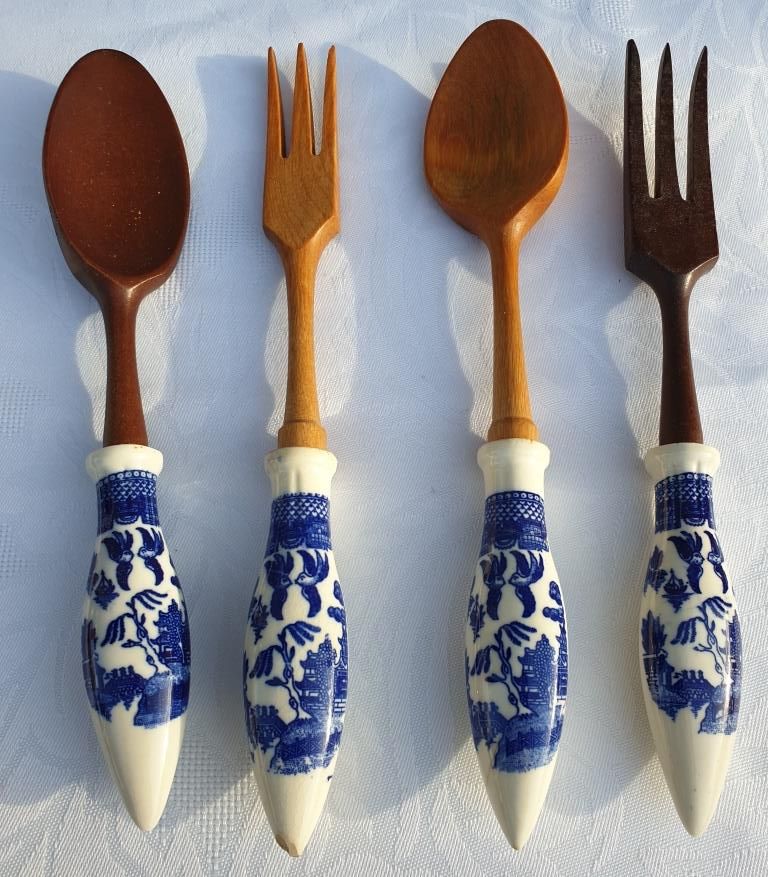 Salad set vintage 1970 wood and porcelain Japanese scenes