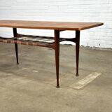 Table basse vintage en teck et rotin