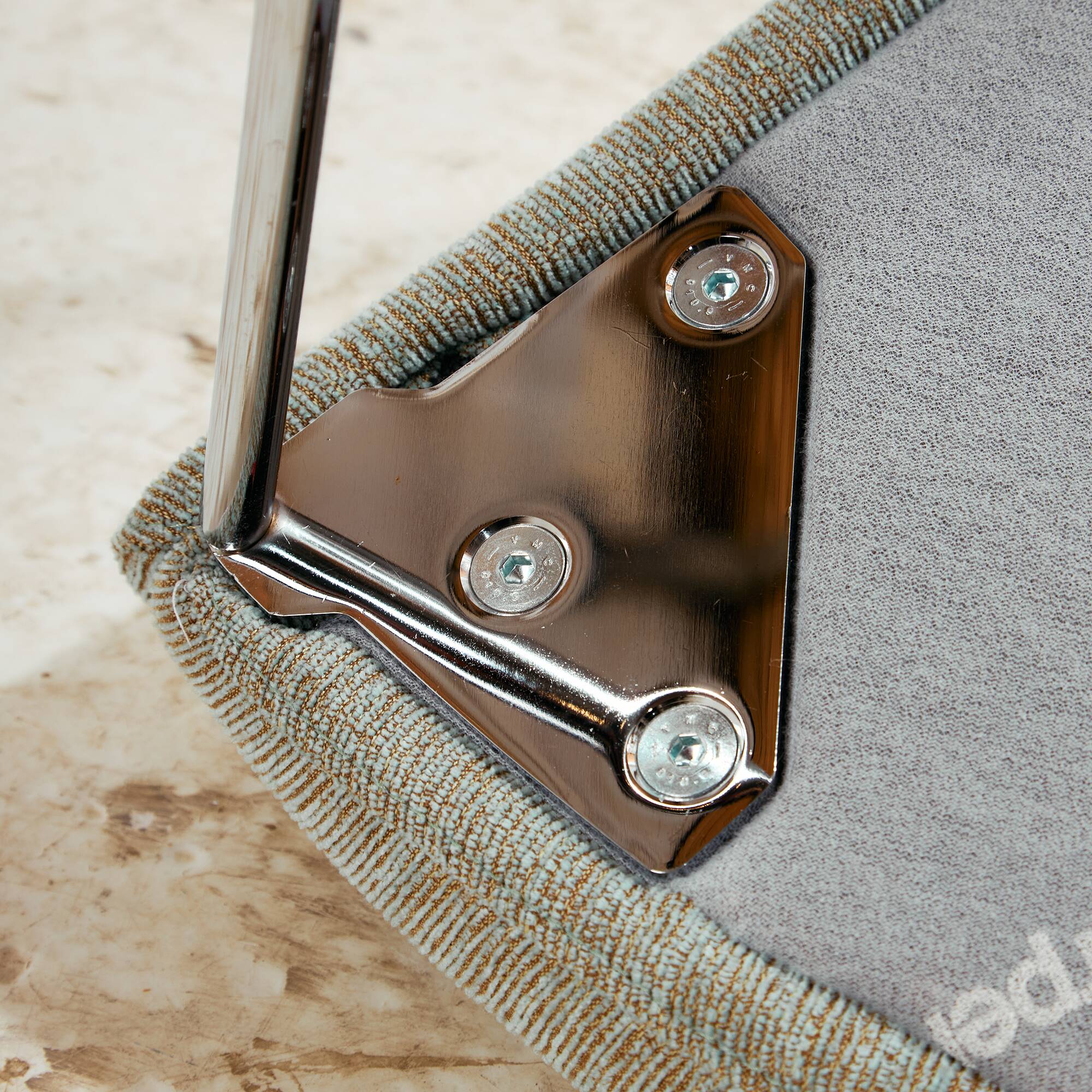 Colina armchair by Lievore Altherr Molina for Arper