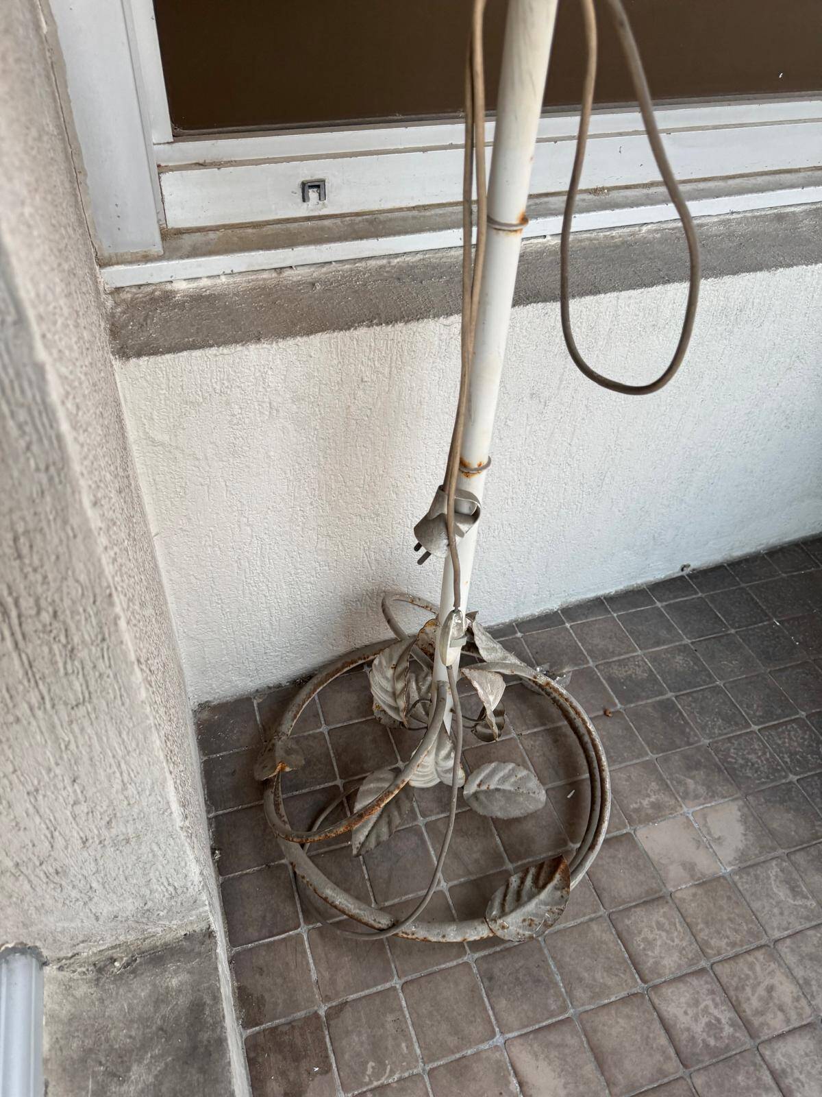 Plant lamp in the style of Sergio Terzani 1970
