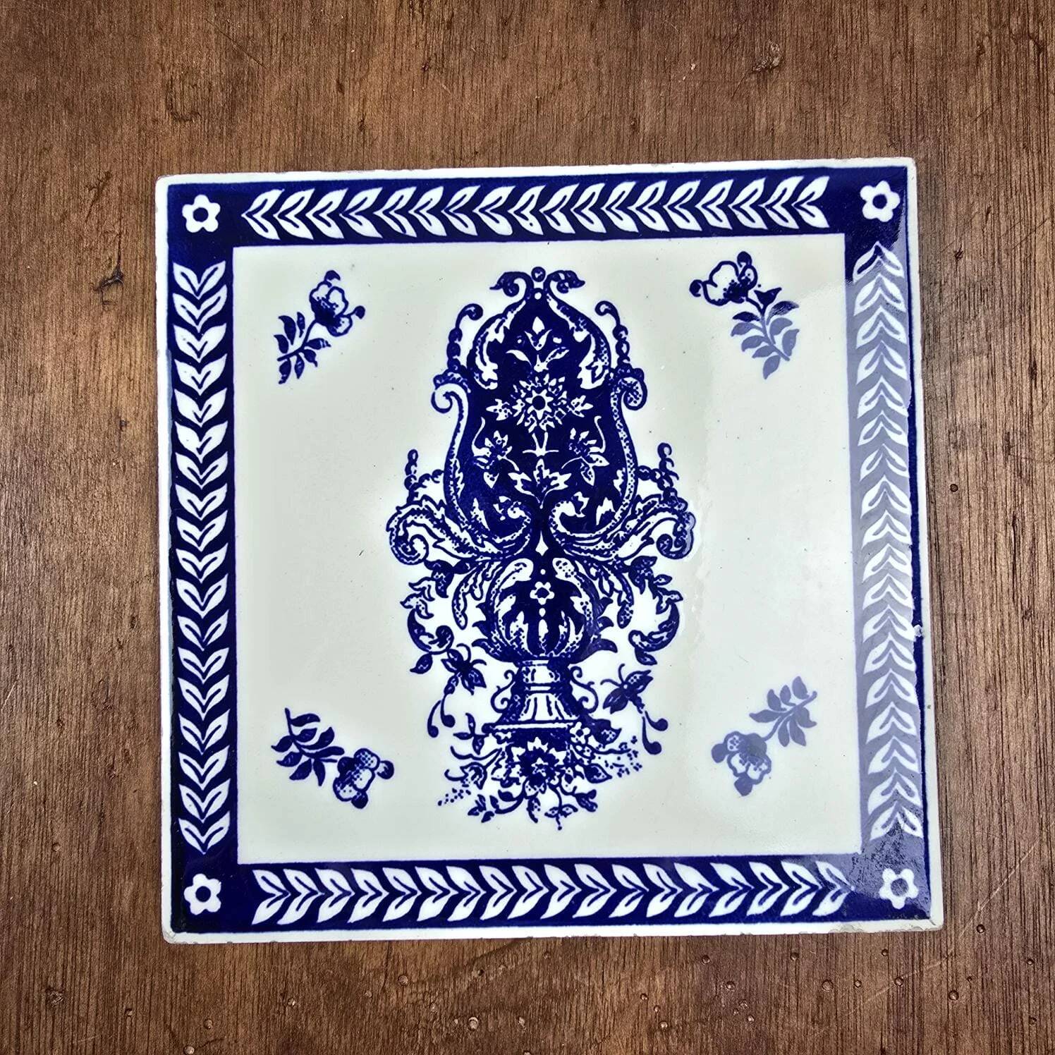 Large antique gien blue and white tile – vintage decorative earthenware 15x15 cm