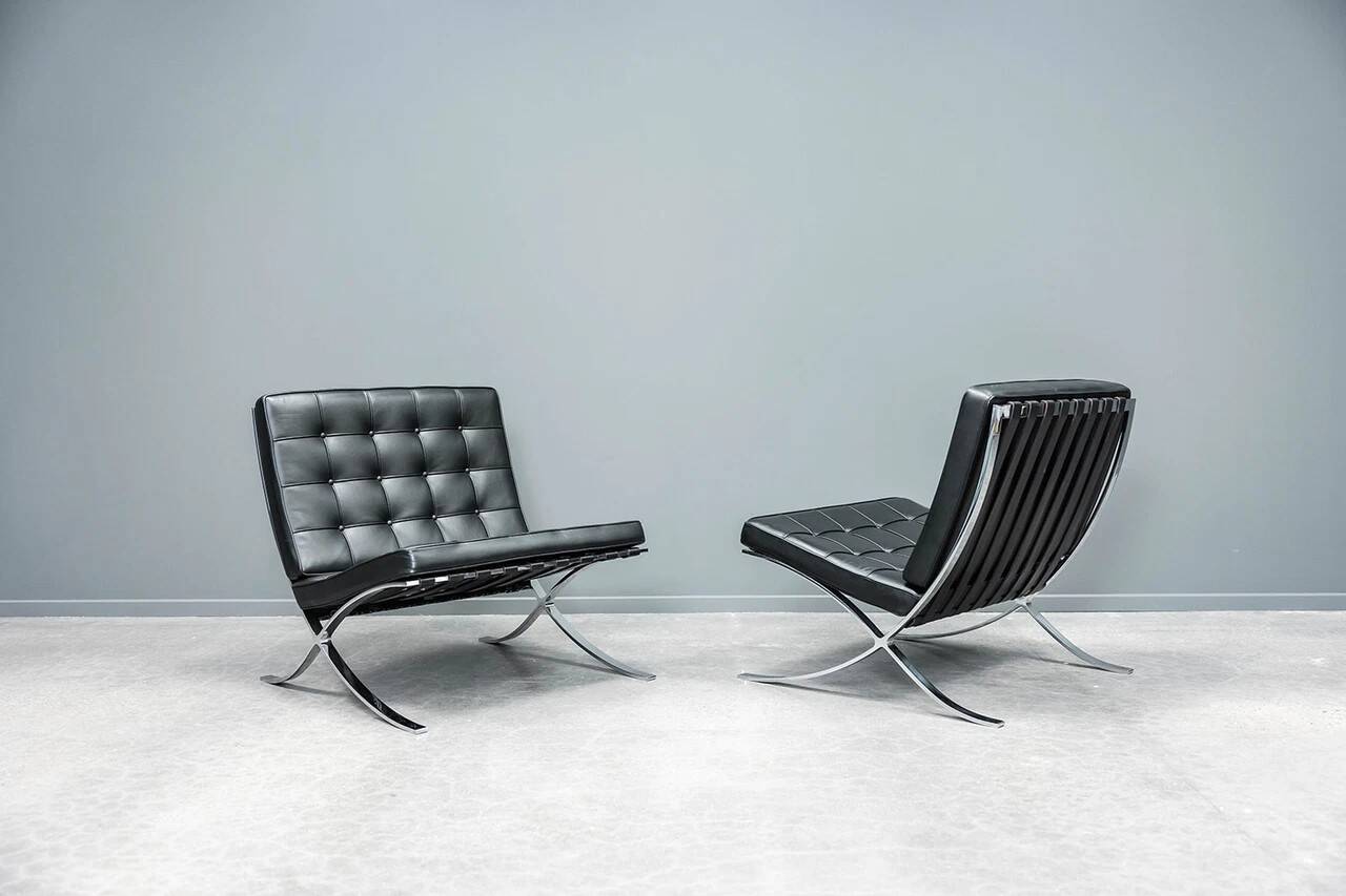 Knoll Barcelona chair