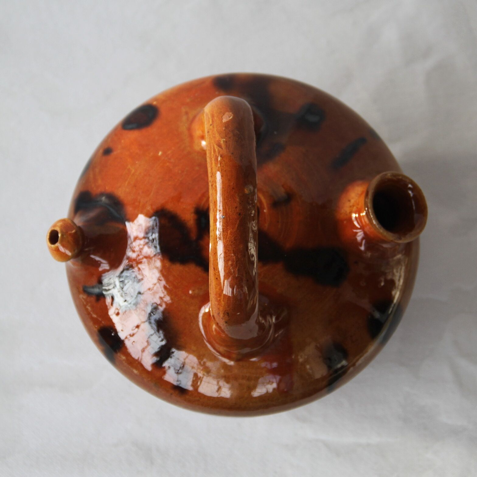 Leopard verded sandstone jar