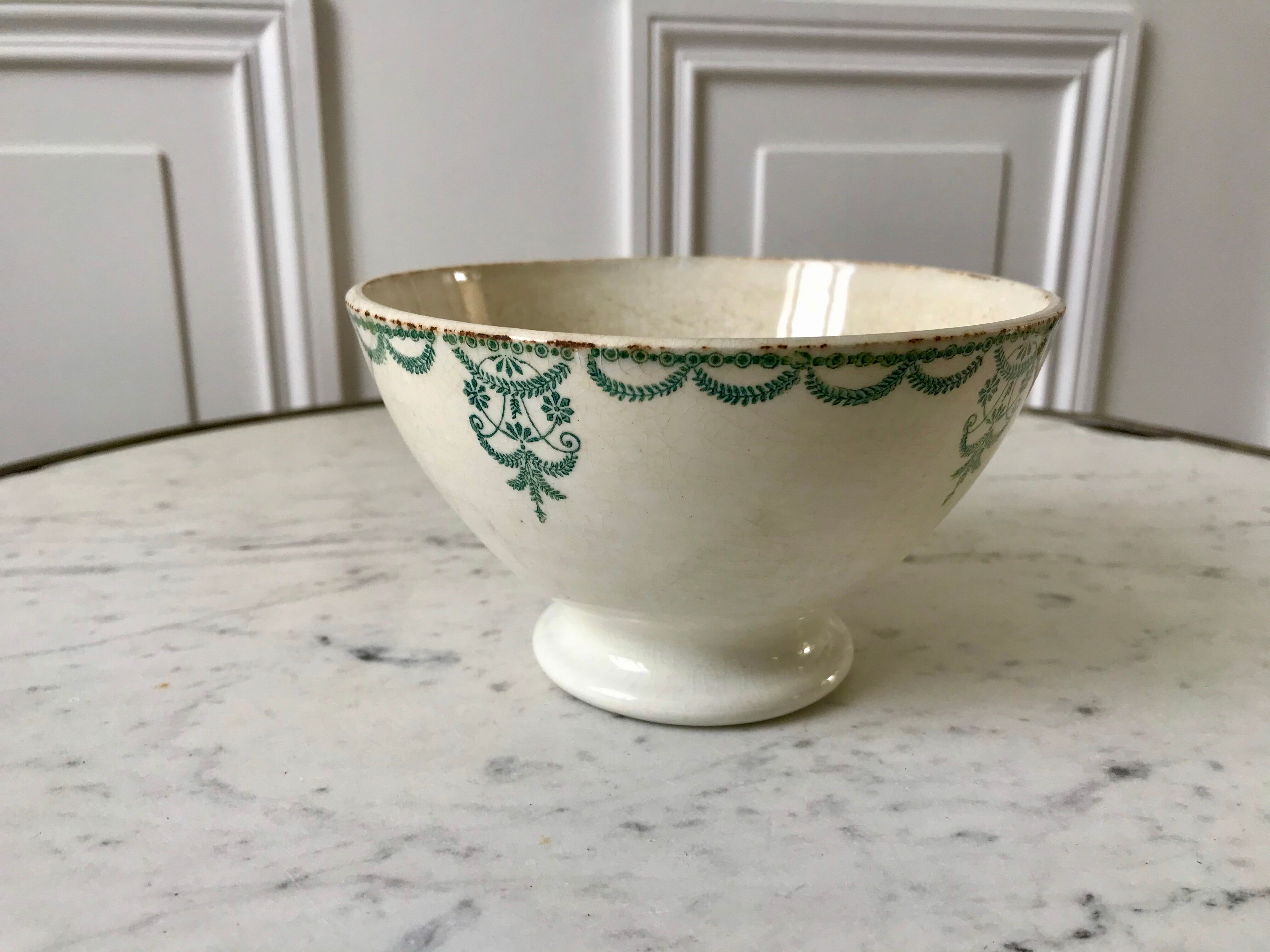 Bowl in Terre de Fer Moulin des Loups late nineteenth