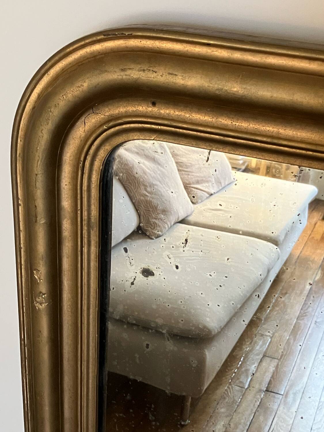 Gilded mirror, mercury glass - 62xH82cm