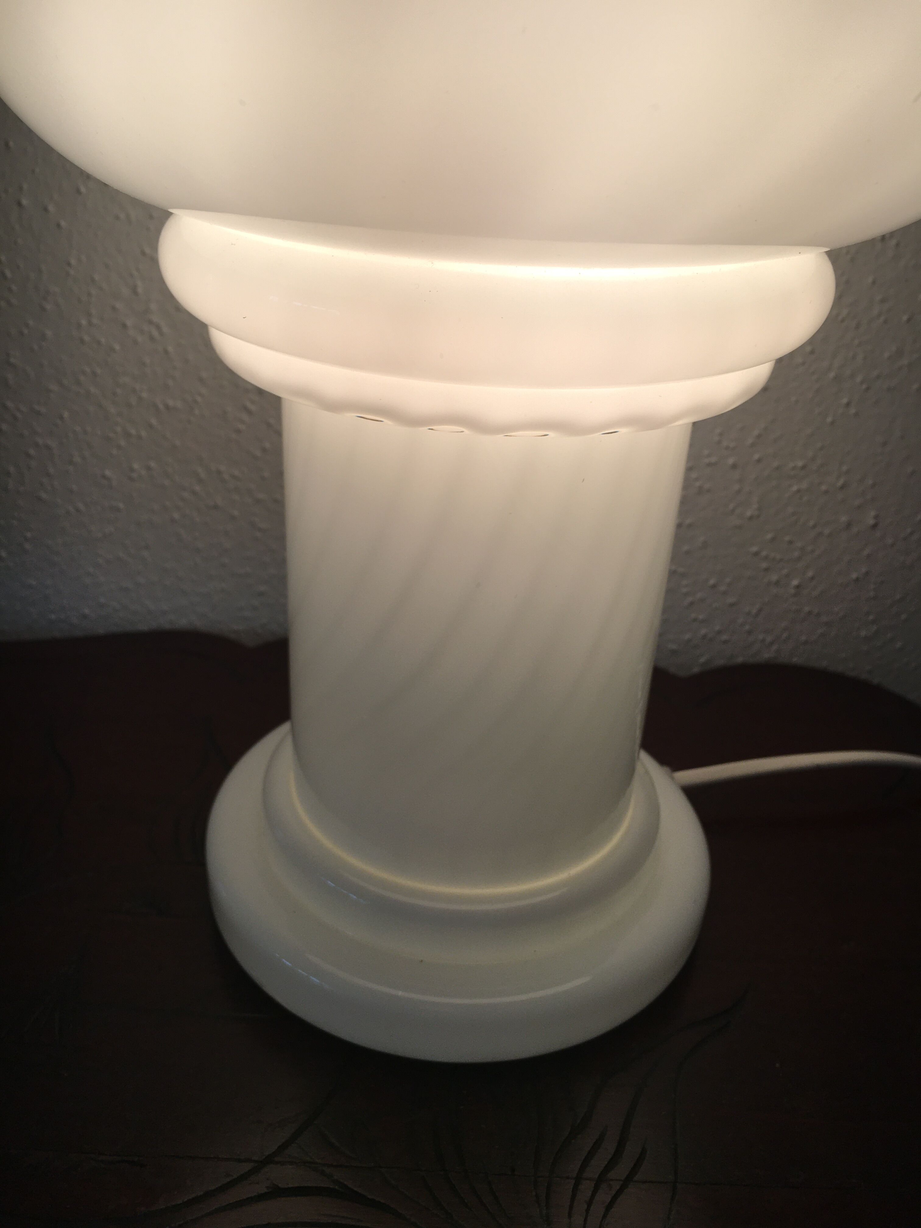 Opaline mushroom lamp 1970