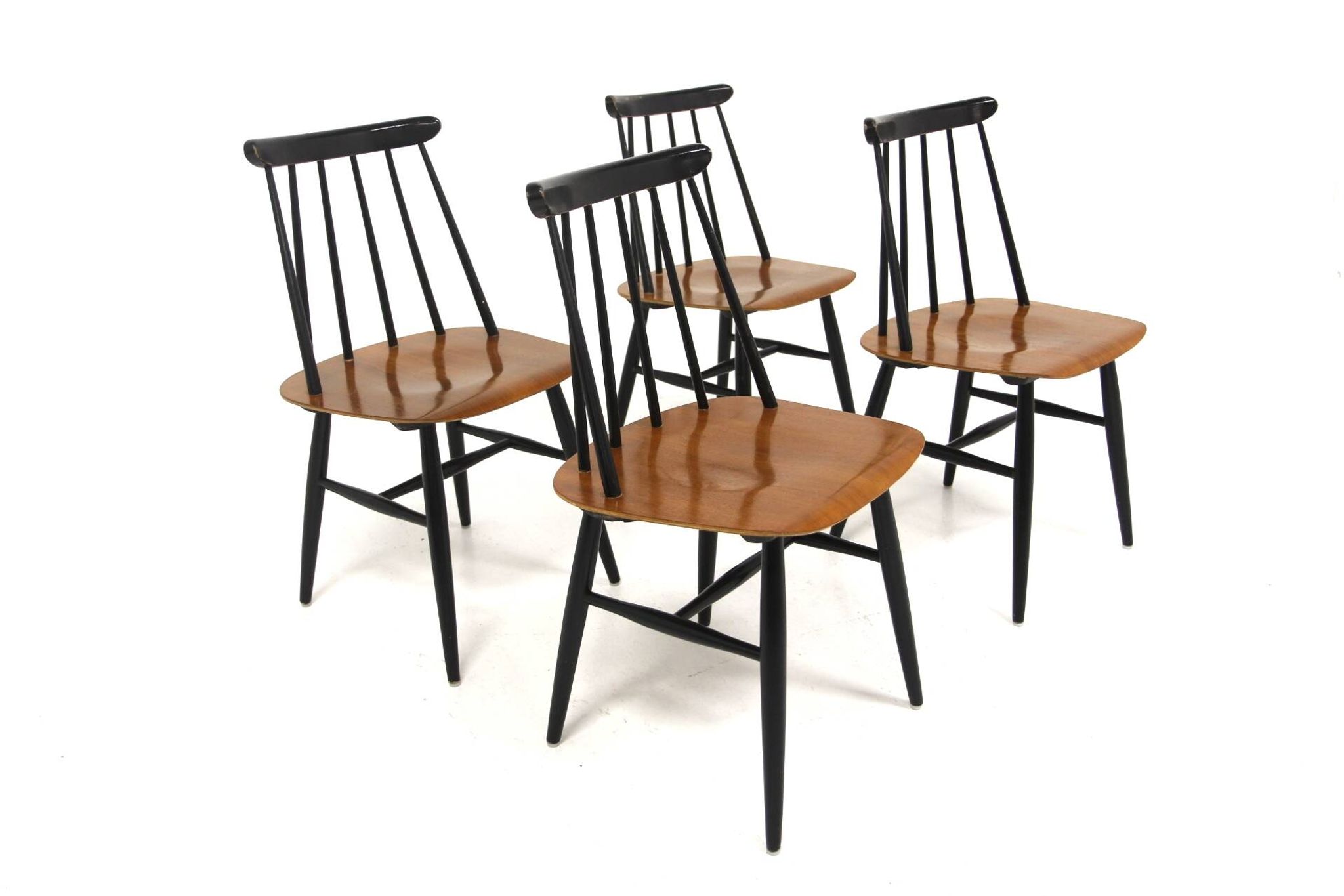 Set of 4 "Fanett" chairs in teak by Ilmari Tapiovaara, Sweden, 1960.