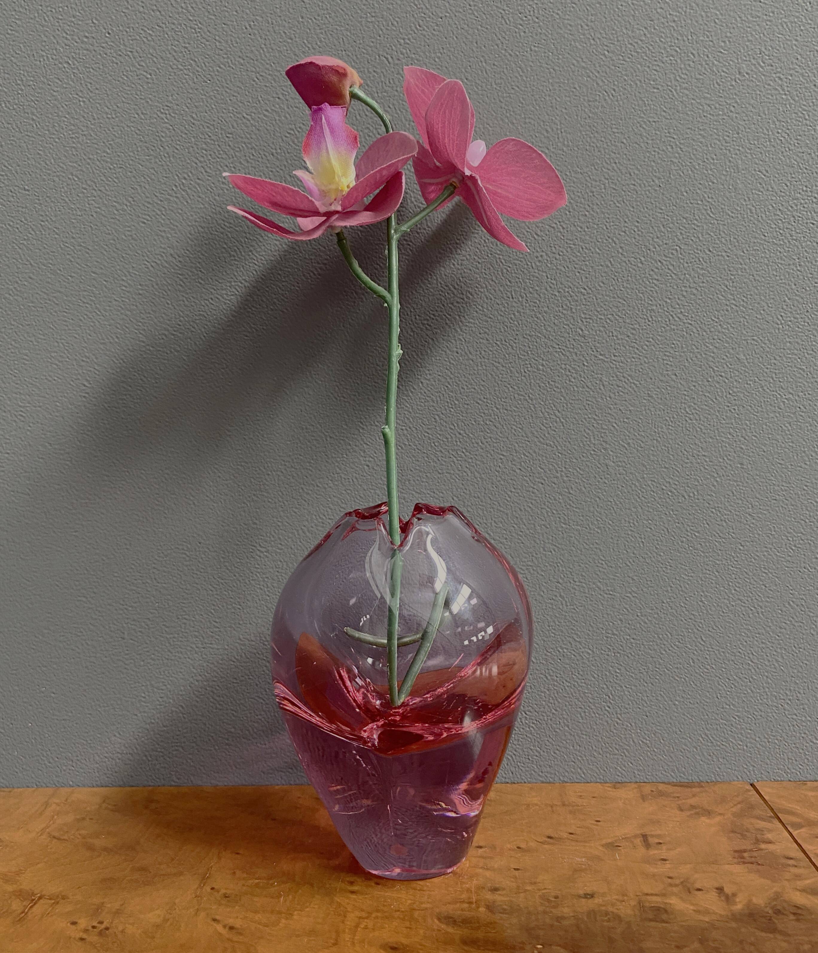 Red Glass vase "tulip" top 1960s