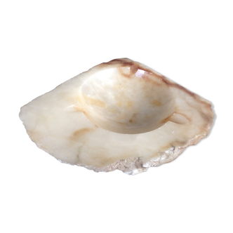 Ashtray in agate stone