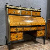 Muséal et important Bureau a Cylindre époque Louis XVI en bois nobles : bois de rose et de violette