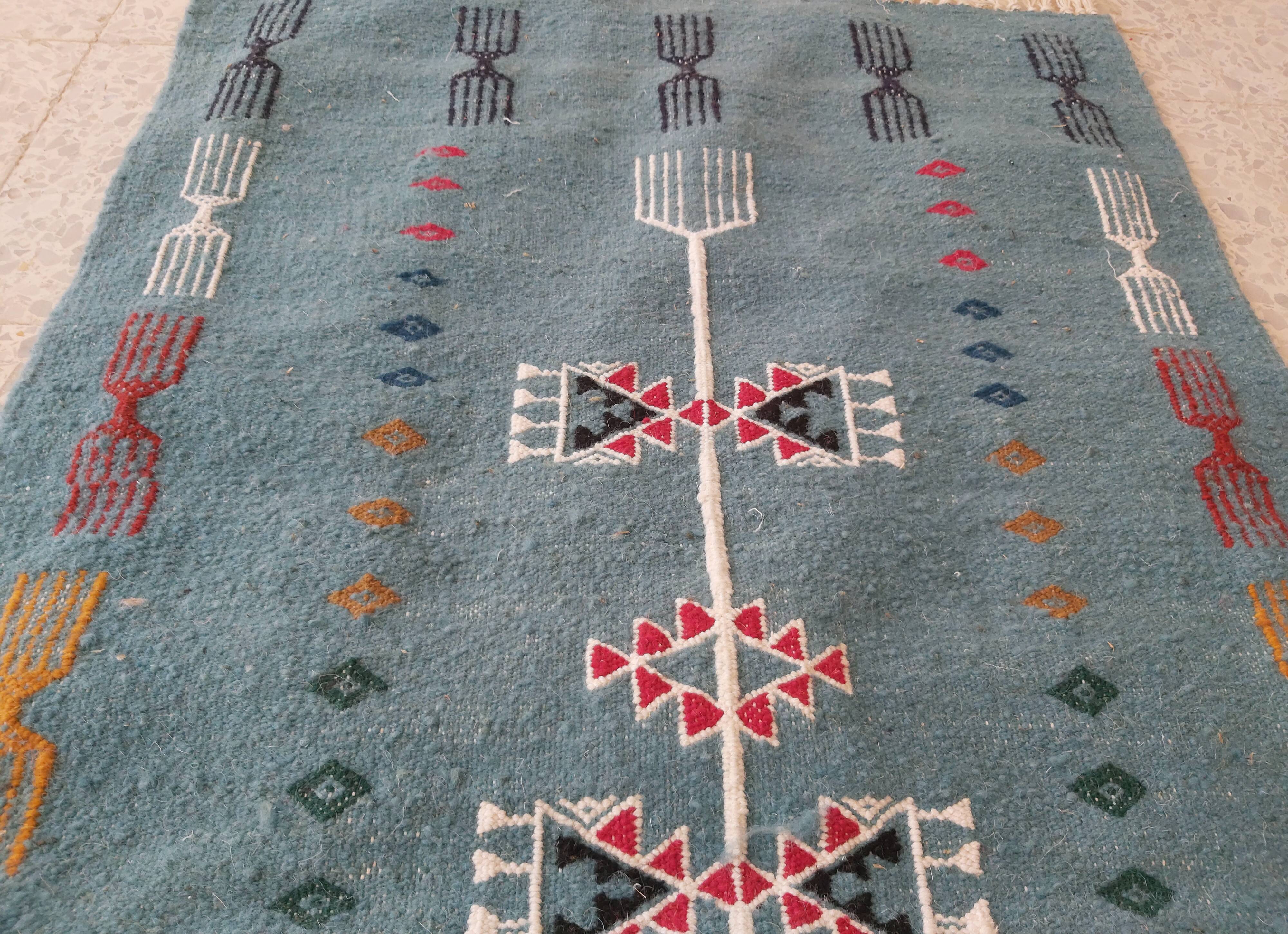 Handmade blue kilim carpet in pure wool 123cm x 67cm