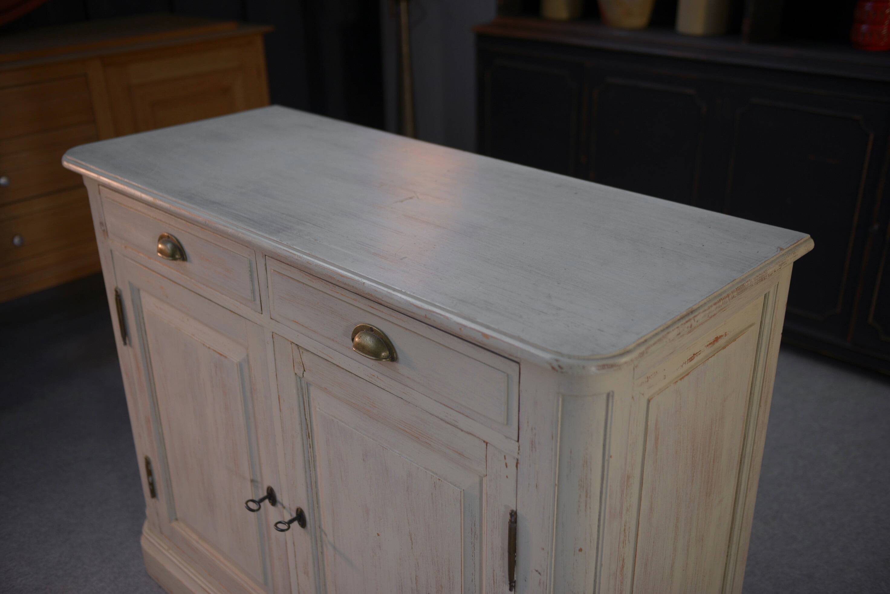 Low sideboard with 2 doors, white patina, 1960s