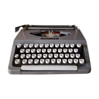 Brother typewriter