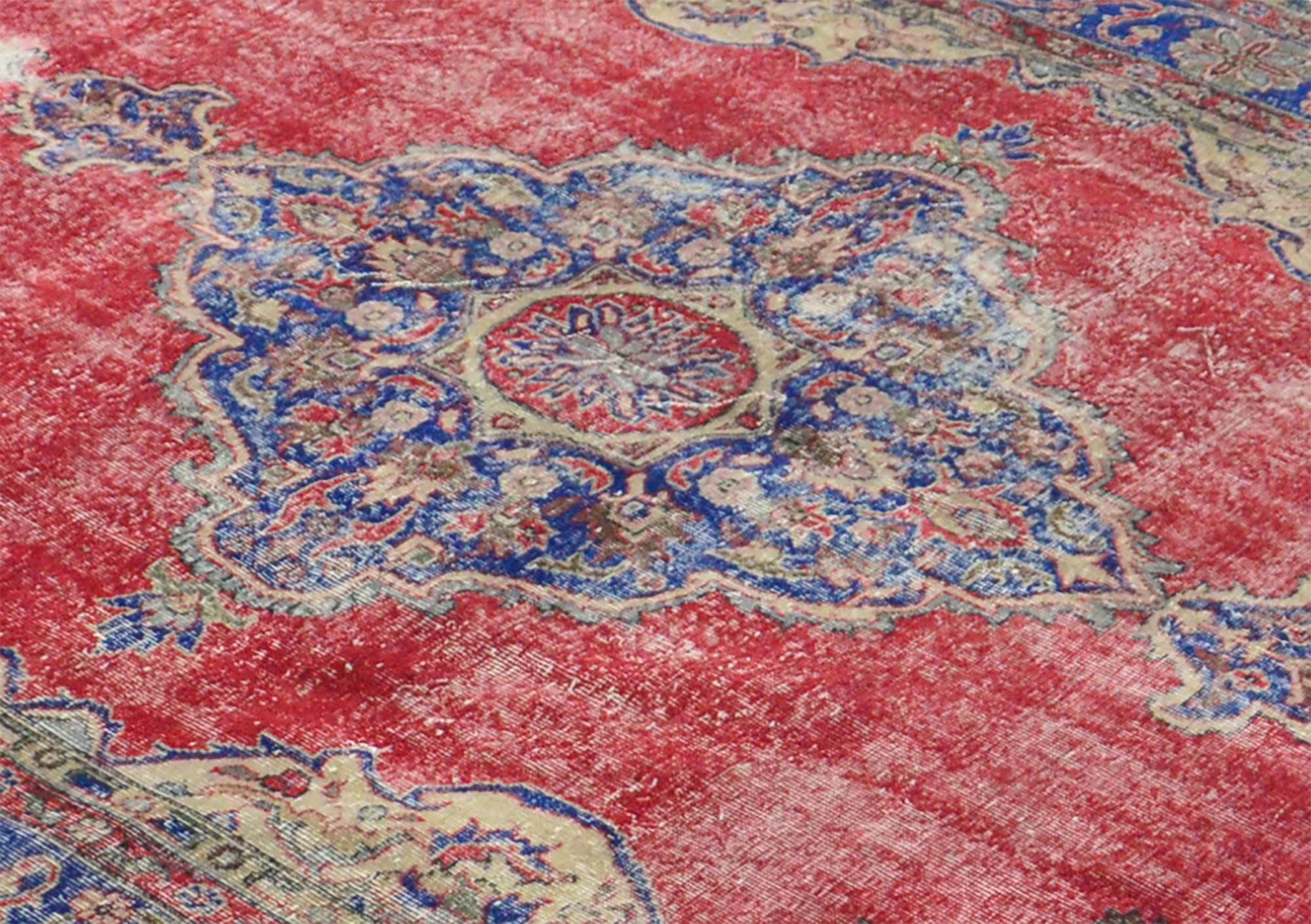 One-of-a-kind turkish handwoven vintage rug - rustic vintage charm 322x 225