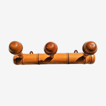 Genuine coat rack around 1900/1930 in bamboo style wood with 3 hooks