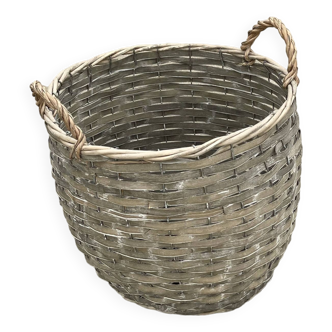 Wicker basket