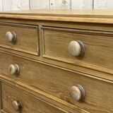 English chest of drawers of the nineteenth century in fir