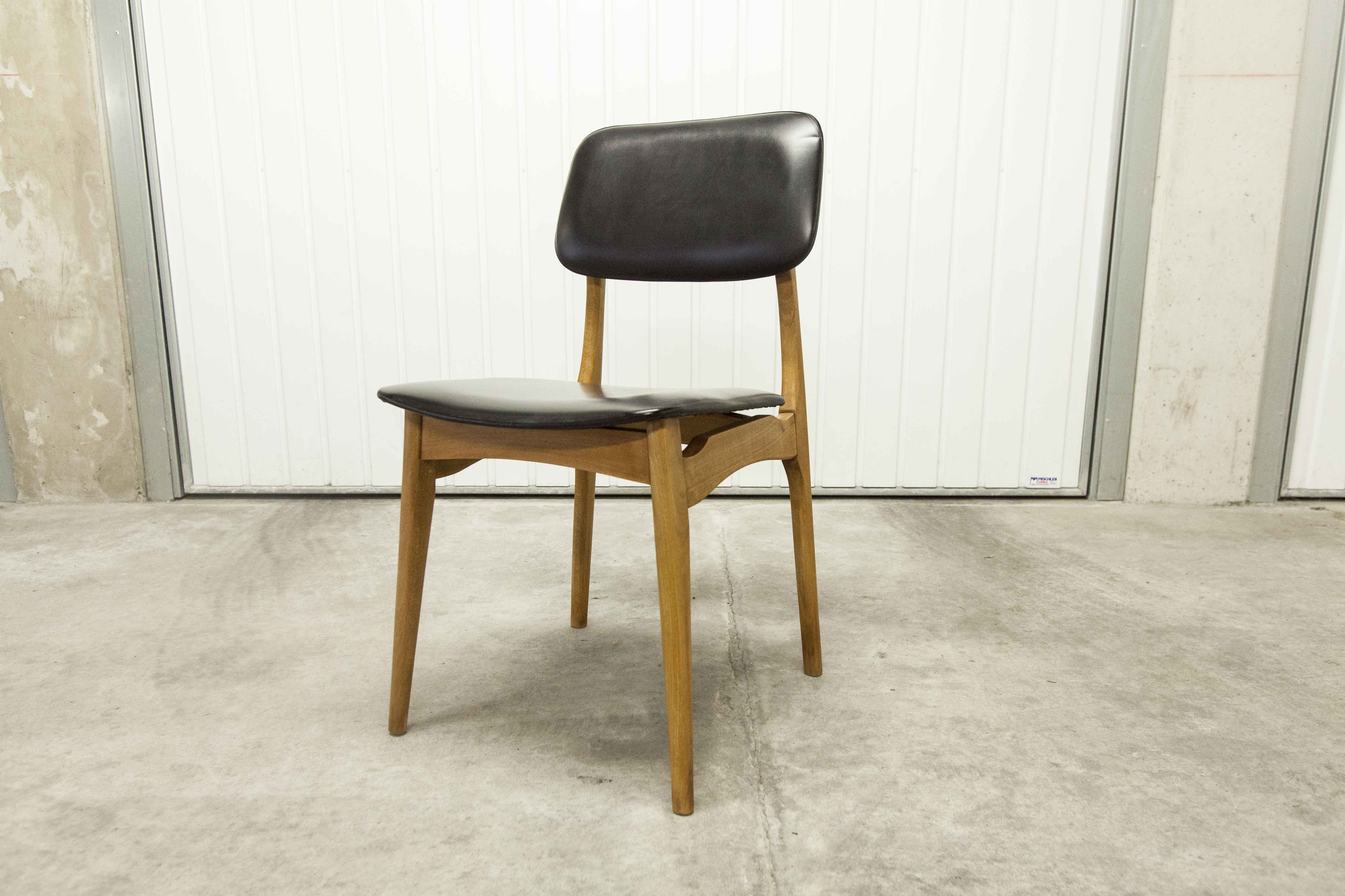 Scandinavian chair 1960 skai black