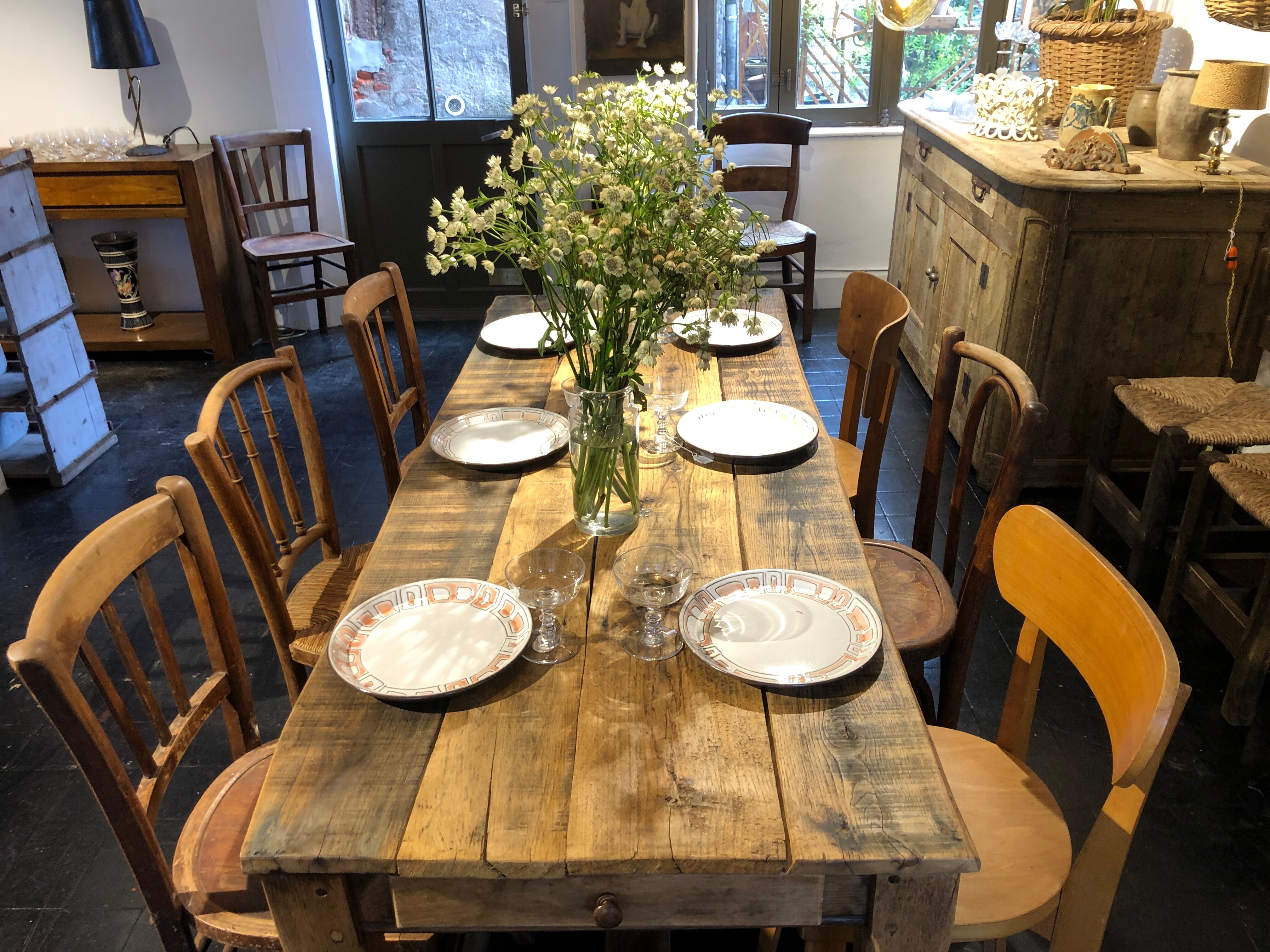 Farmhouse table