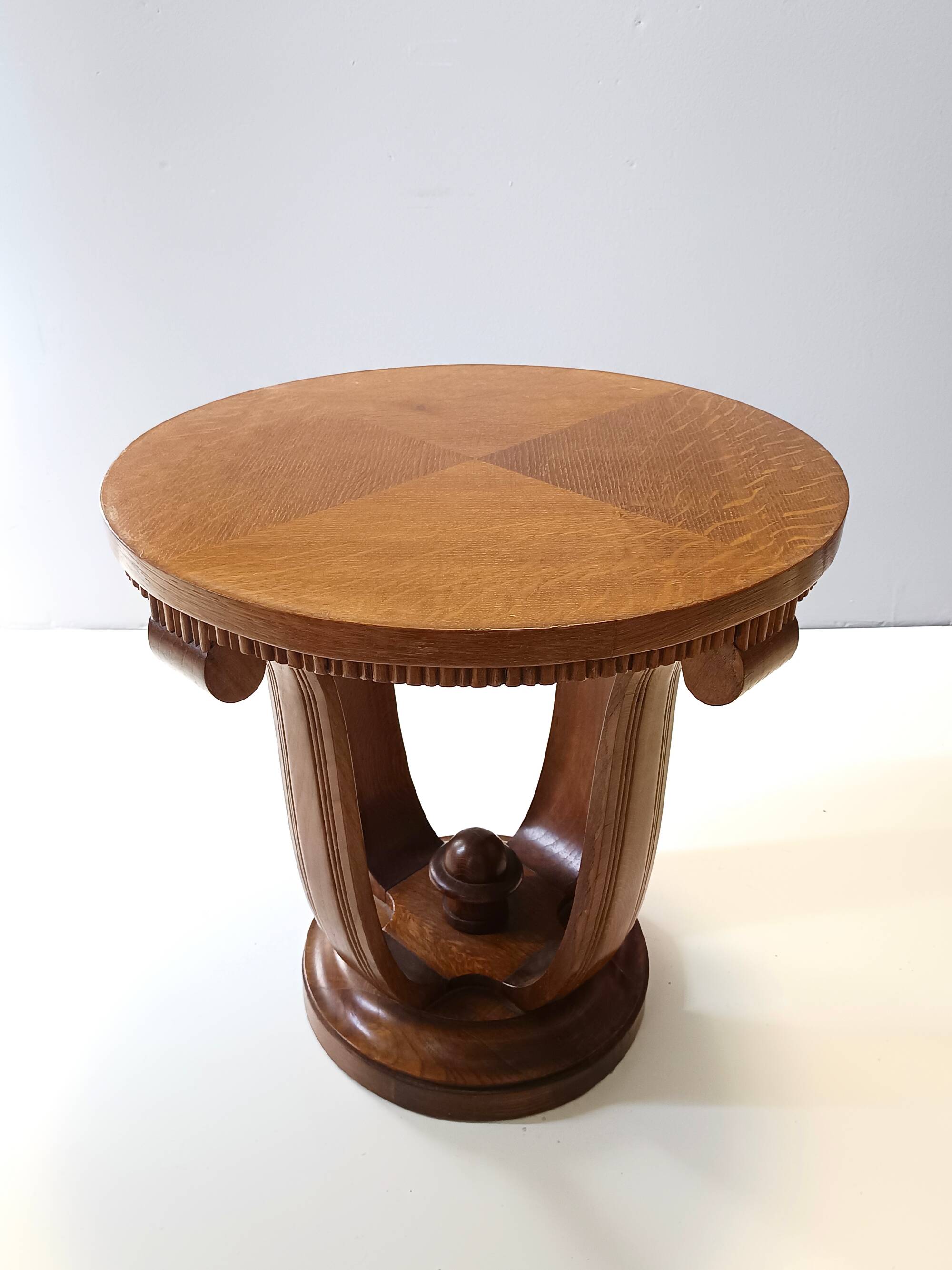 Art Deco Round Oak Durmast and Glass Coffee Table, Italy