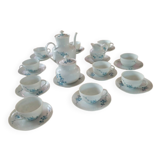 Coffee service in fine Limoges porcelain