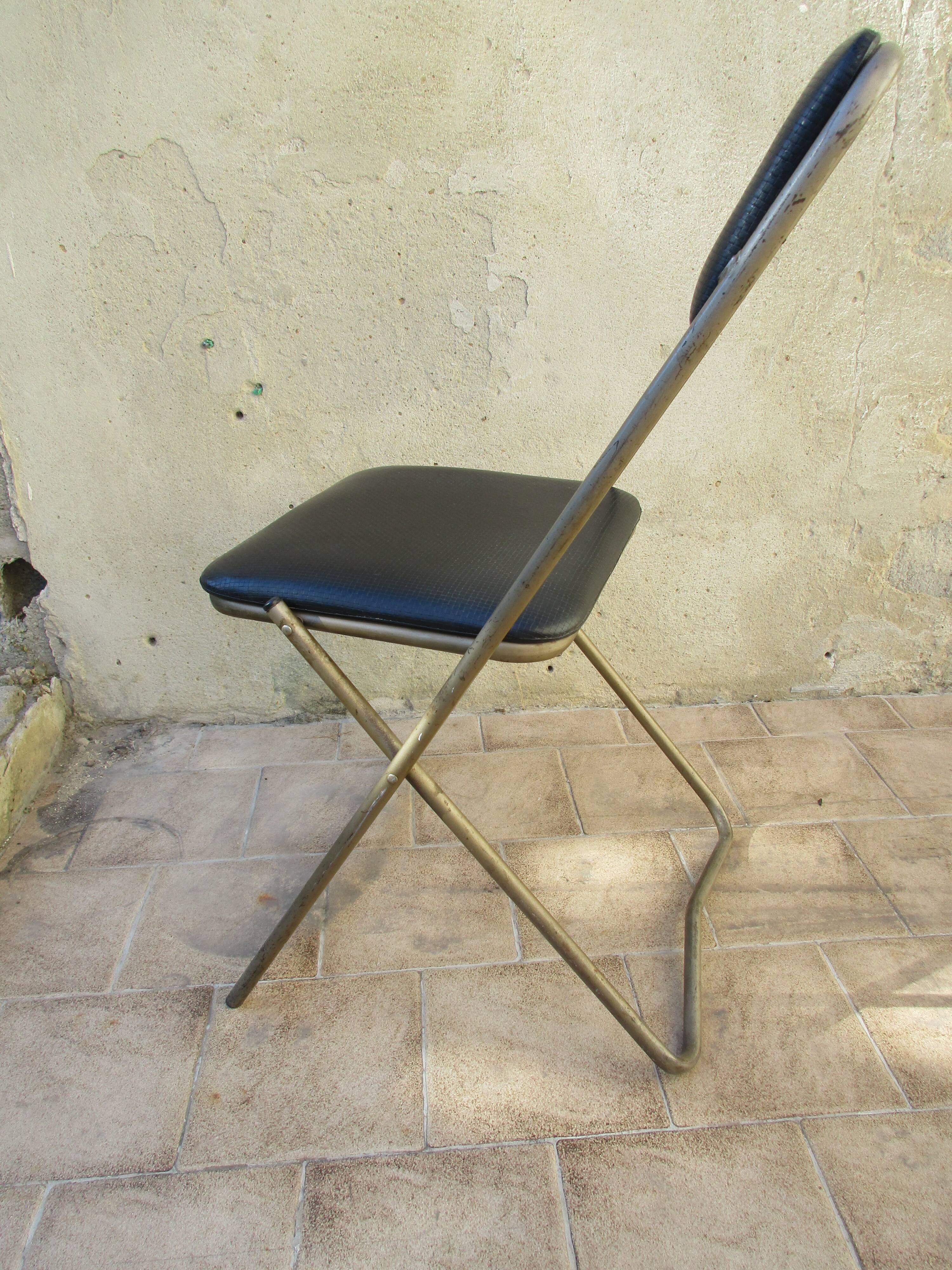 Lot of 4 folding chairs 70s