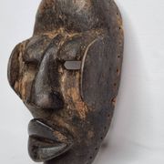 Dan Mask - Ivory Coast - Mid-20th century - Carved wood, 24 cm