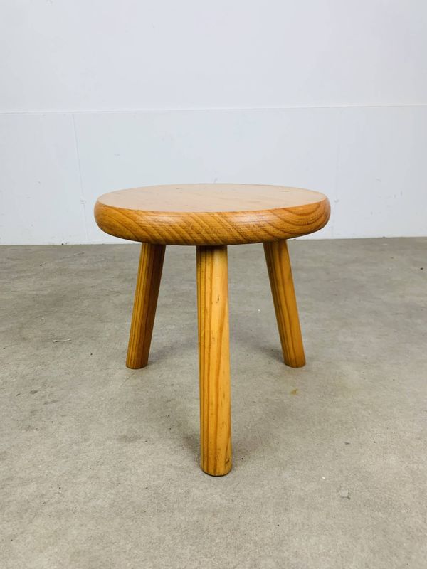 Tabouret tripode en pin, bois massif, vintage, style chalet de montagne