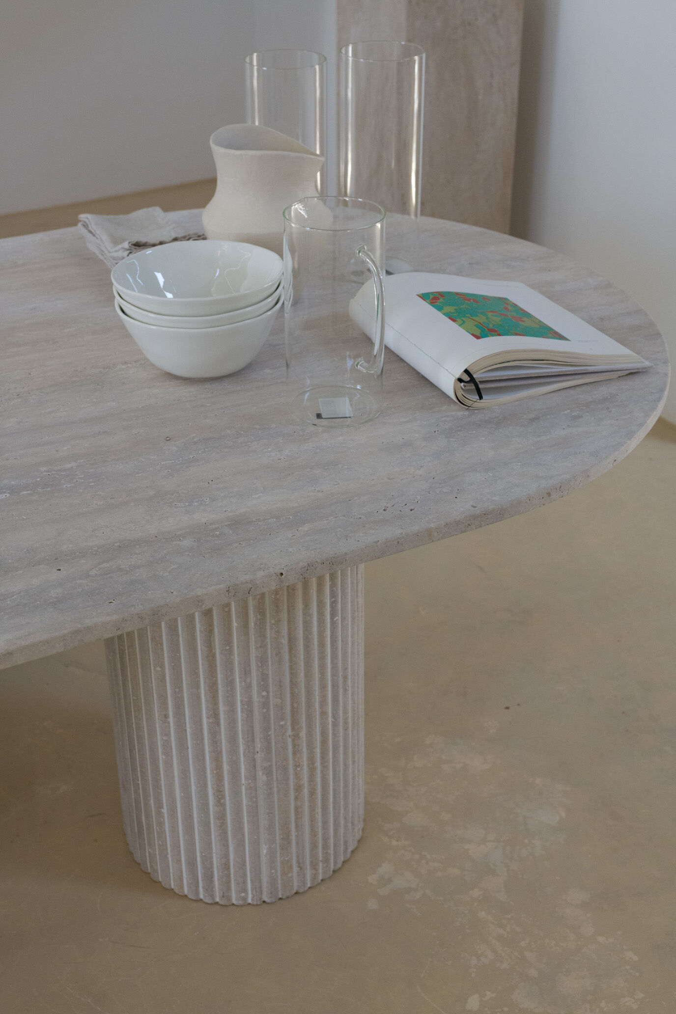 Olya oblong dining table 150x90 in natural travertine