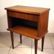 Deux tables de chevet années 60-70