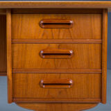 Mid-Century Teak Desk by Gunnar Nielsen for Tibergaard, Denmark, 1960s