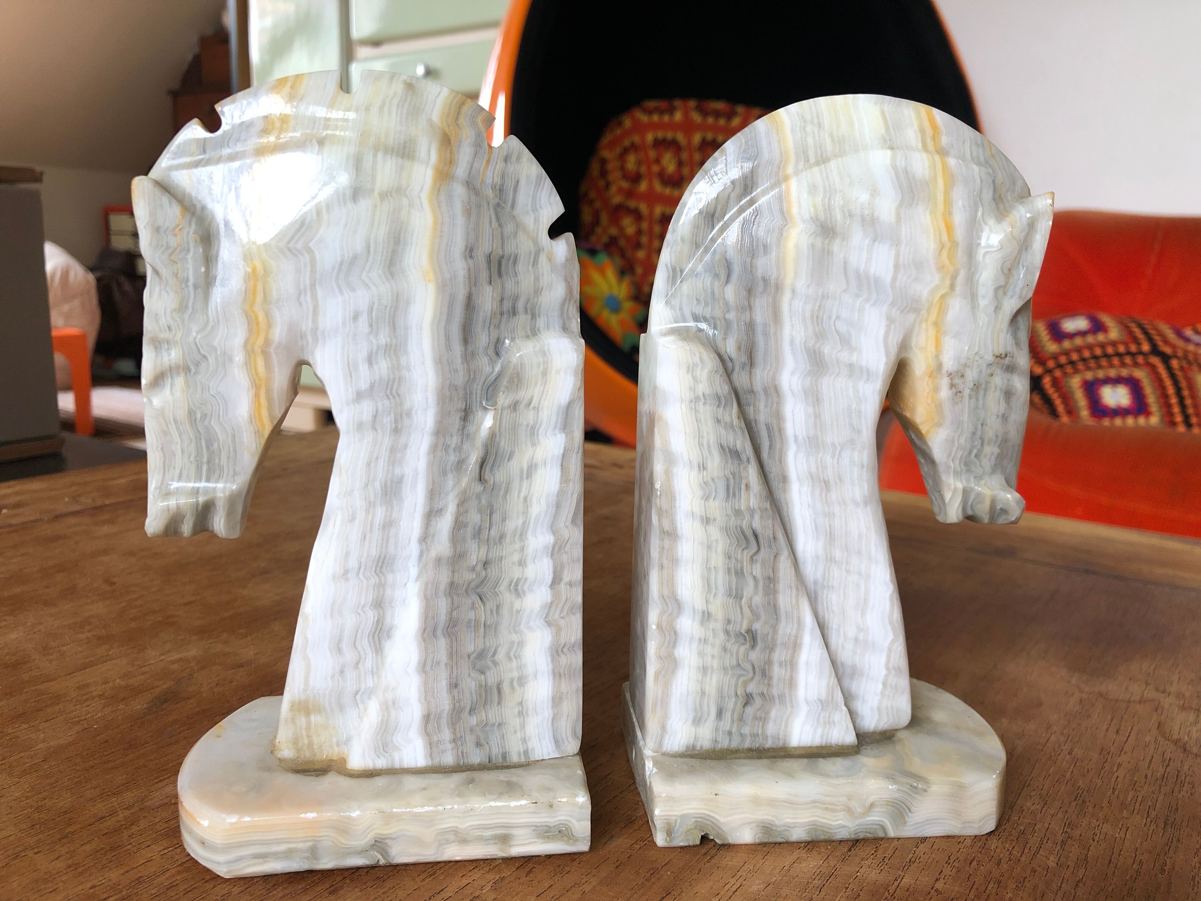 Greenhouse book art deco zoomorphic horse head in marble onyx