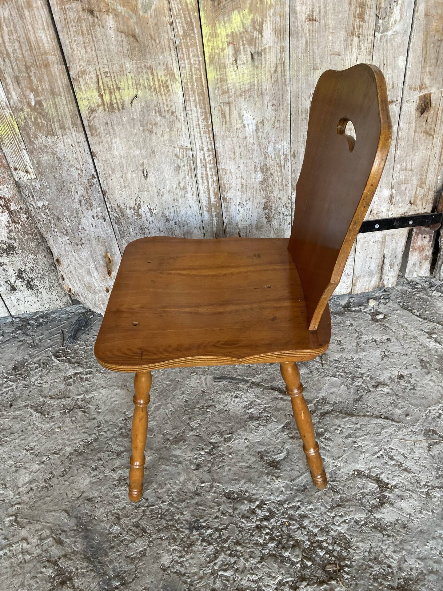 Vintage 1960s Brutalist Blonde Wood Farm Chair #E037