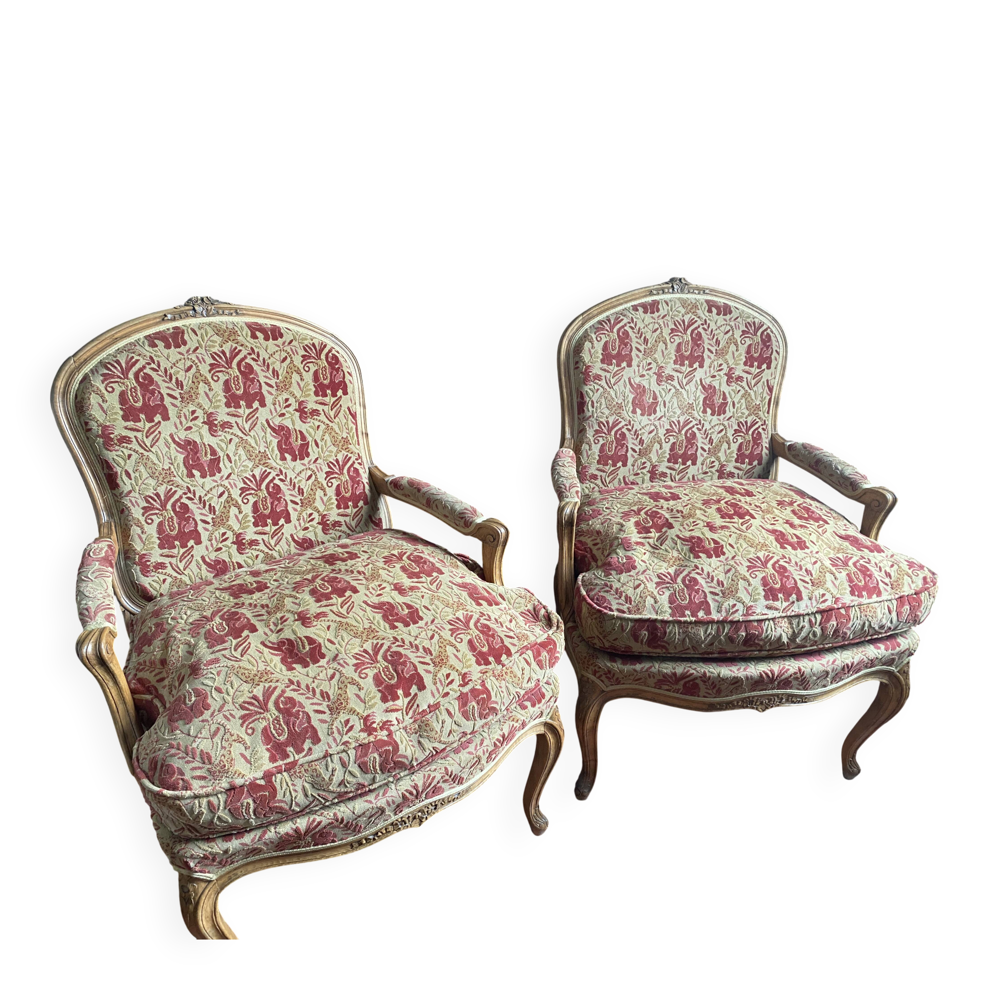 Queen's armchairs XIX