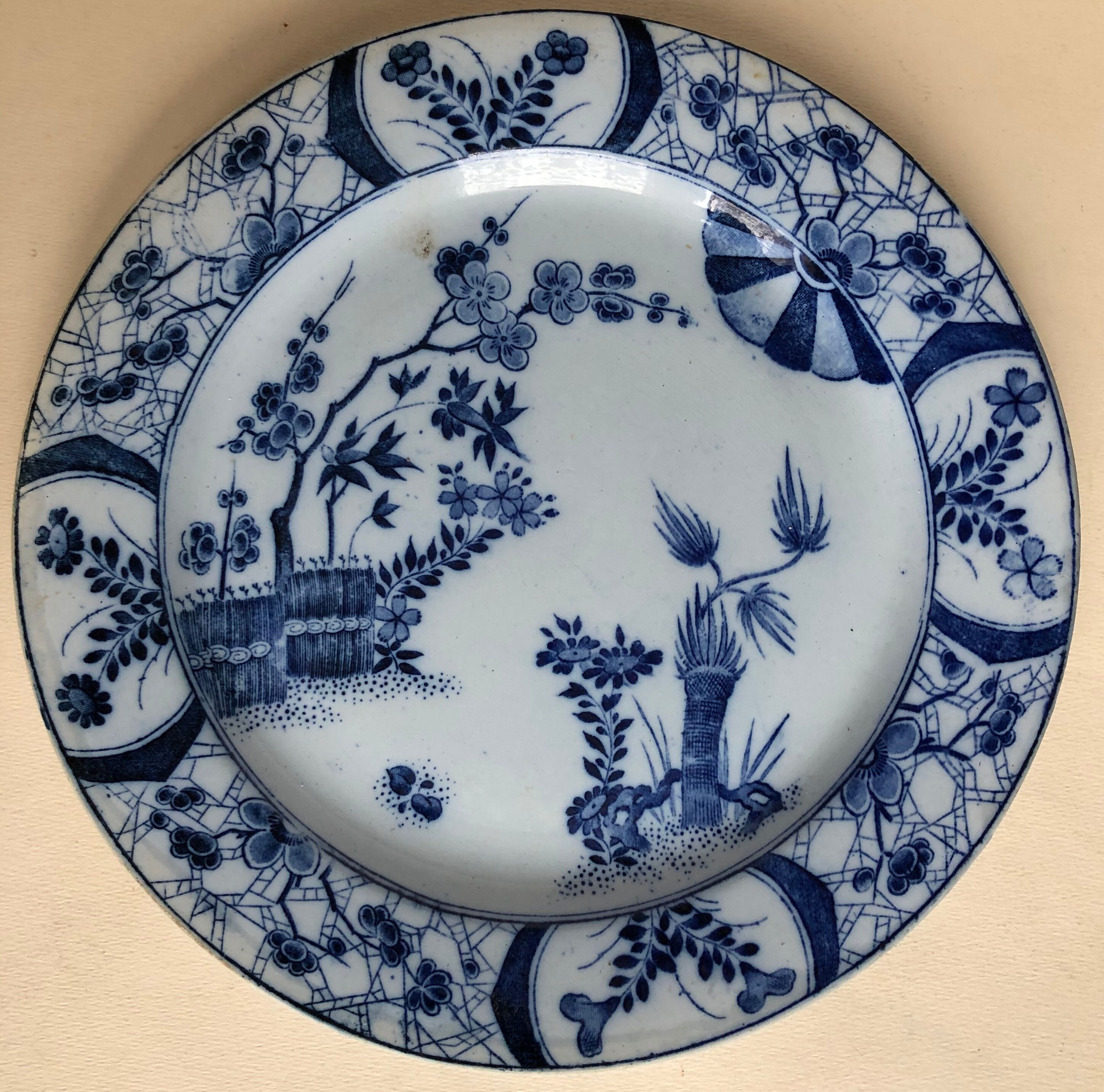 Set of five plates Creil Montereau