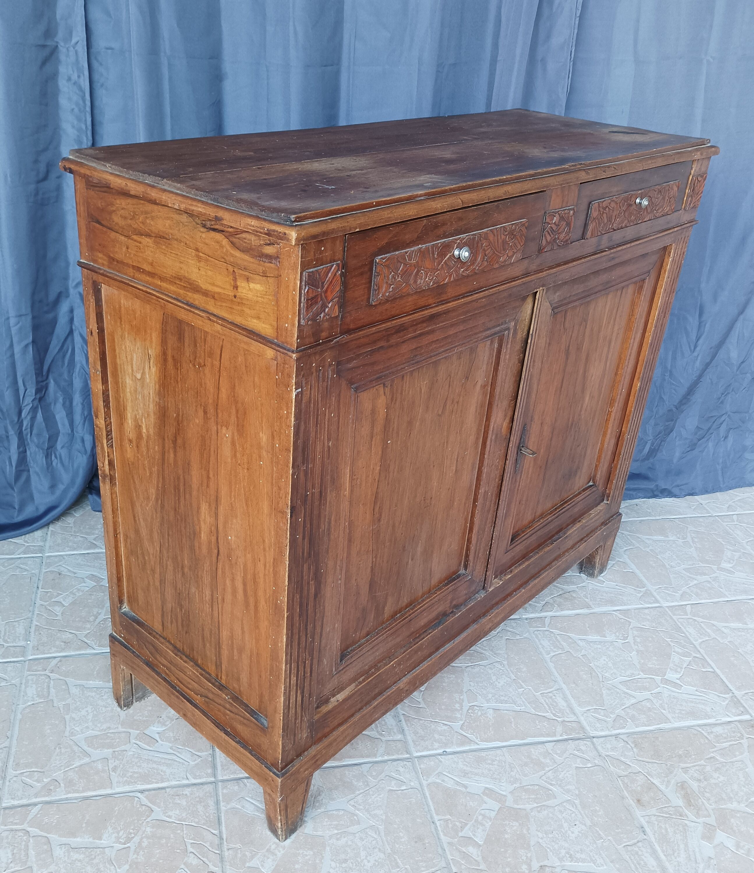 Low art deco walnut sideboard