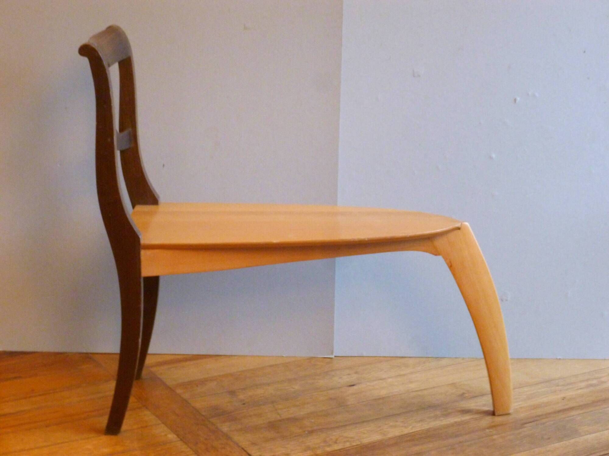 "Cadregabec" chair, design Kamber and Gümpel, 1989, publisher SVITALIA