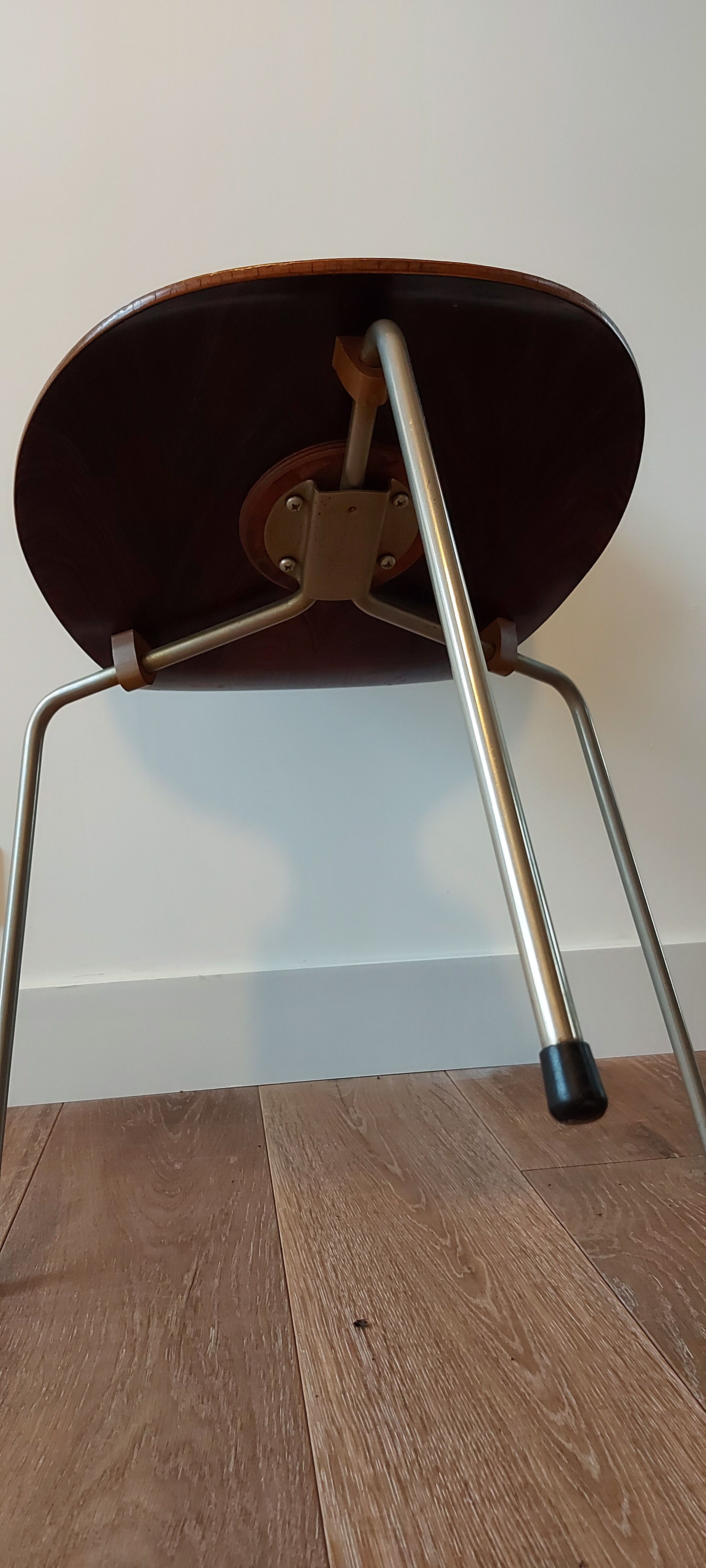 Jacobsen ant chair