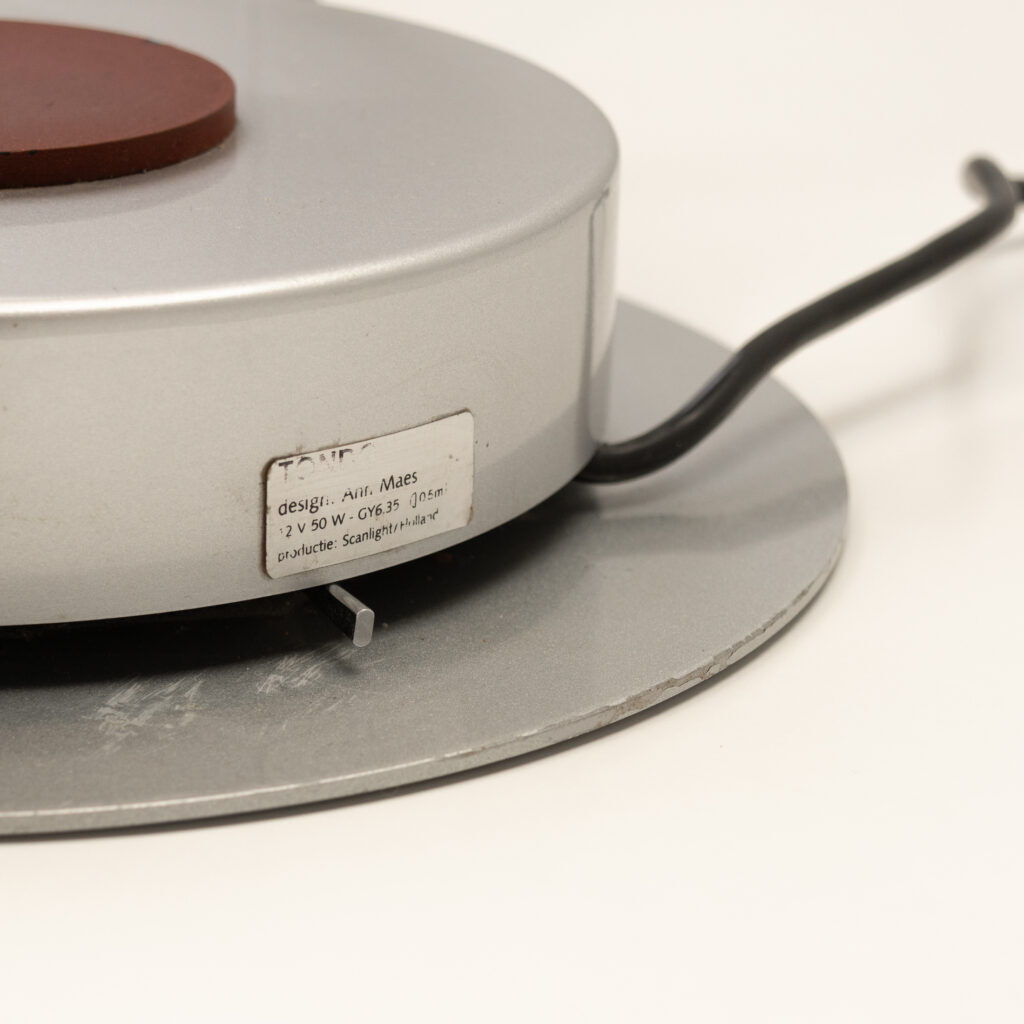 Postmodern Tondo table lamp 1980s