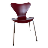 Series 7 chair by Arne Jacobsen for Fritz Hansen