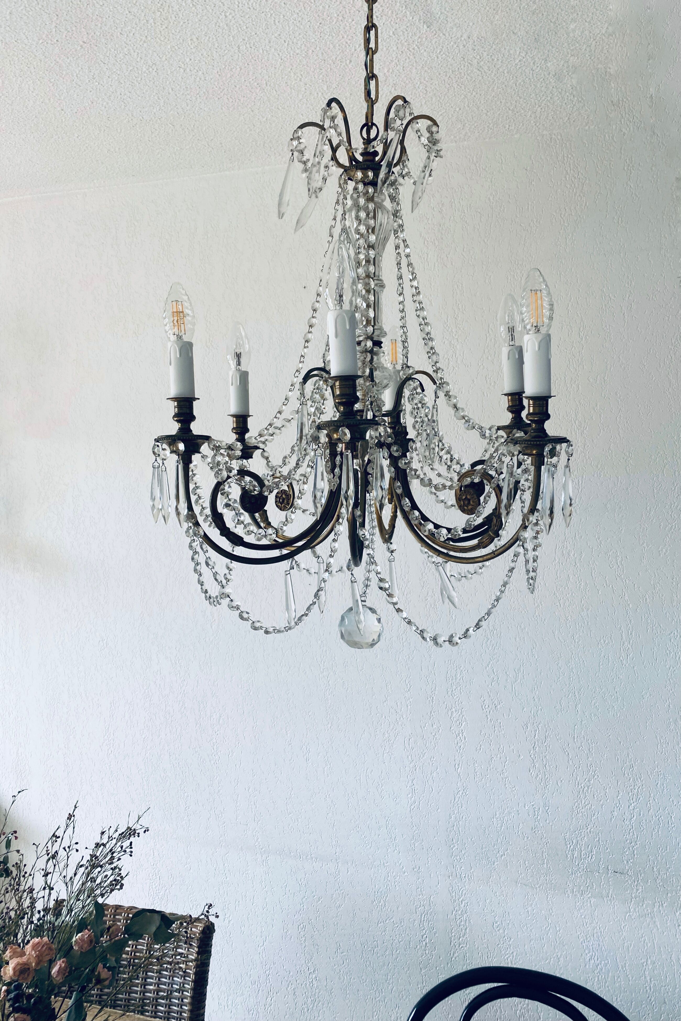 Chandelier with crystal and bronze tassels
