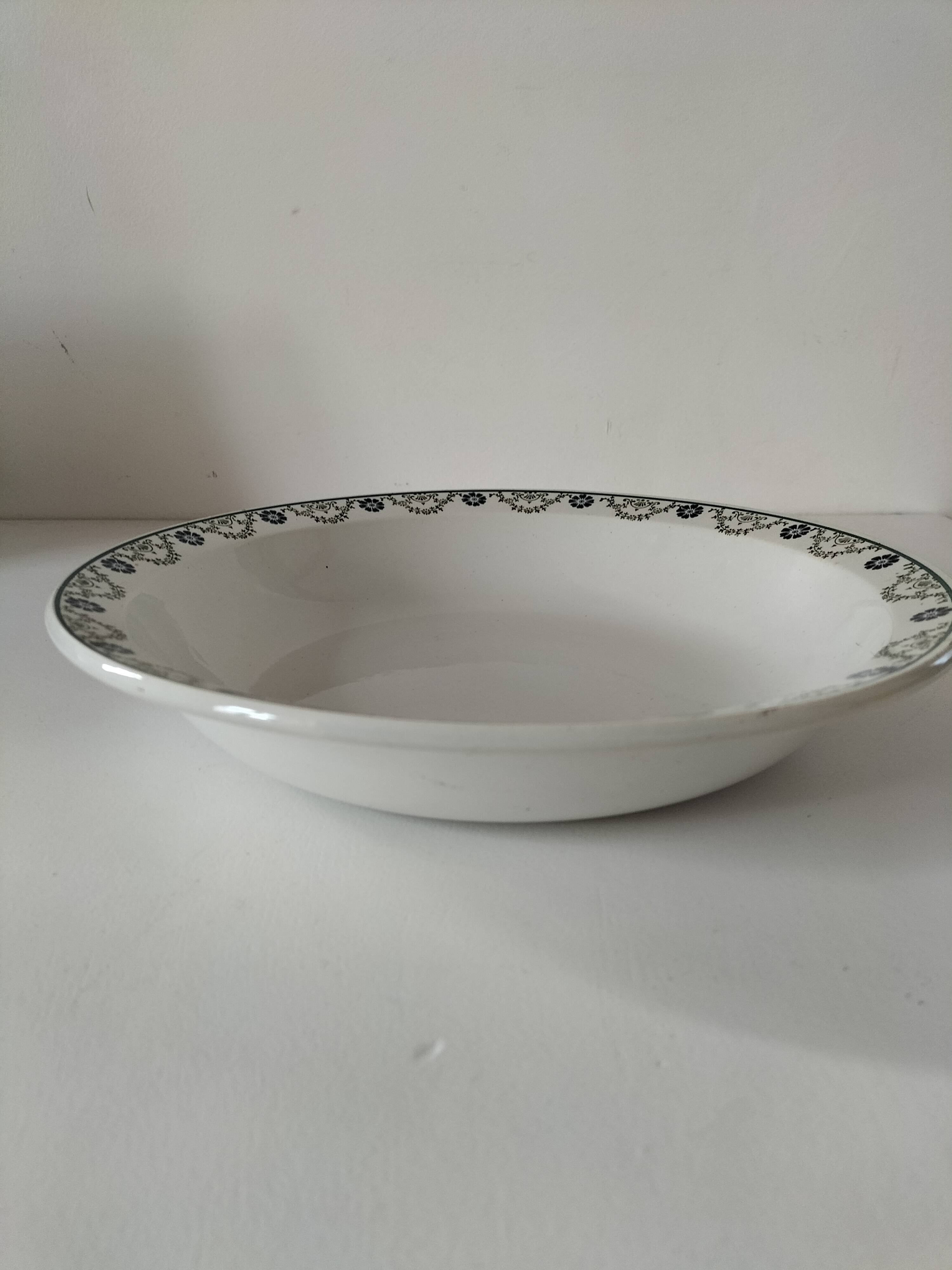 Plat creux Saint Amandinoise modèle 6502