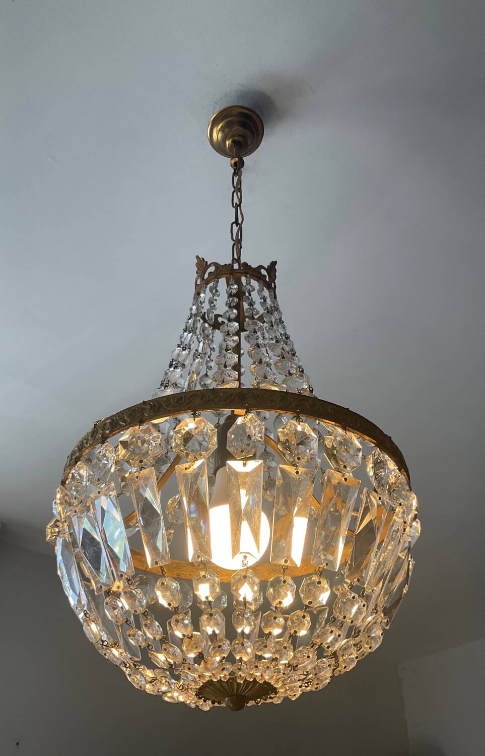 Hot air balloon chandelier with tassels and brass