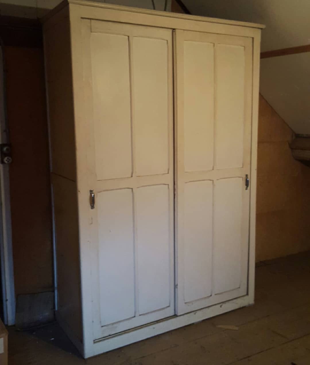 Large Parisian wardrobe with sliding doors
