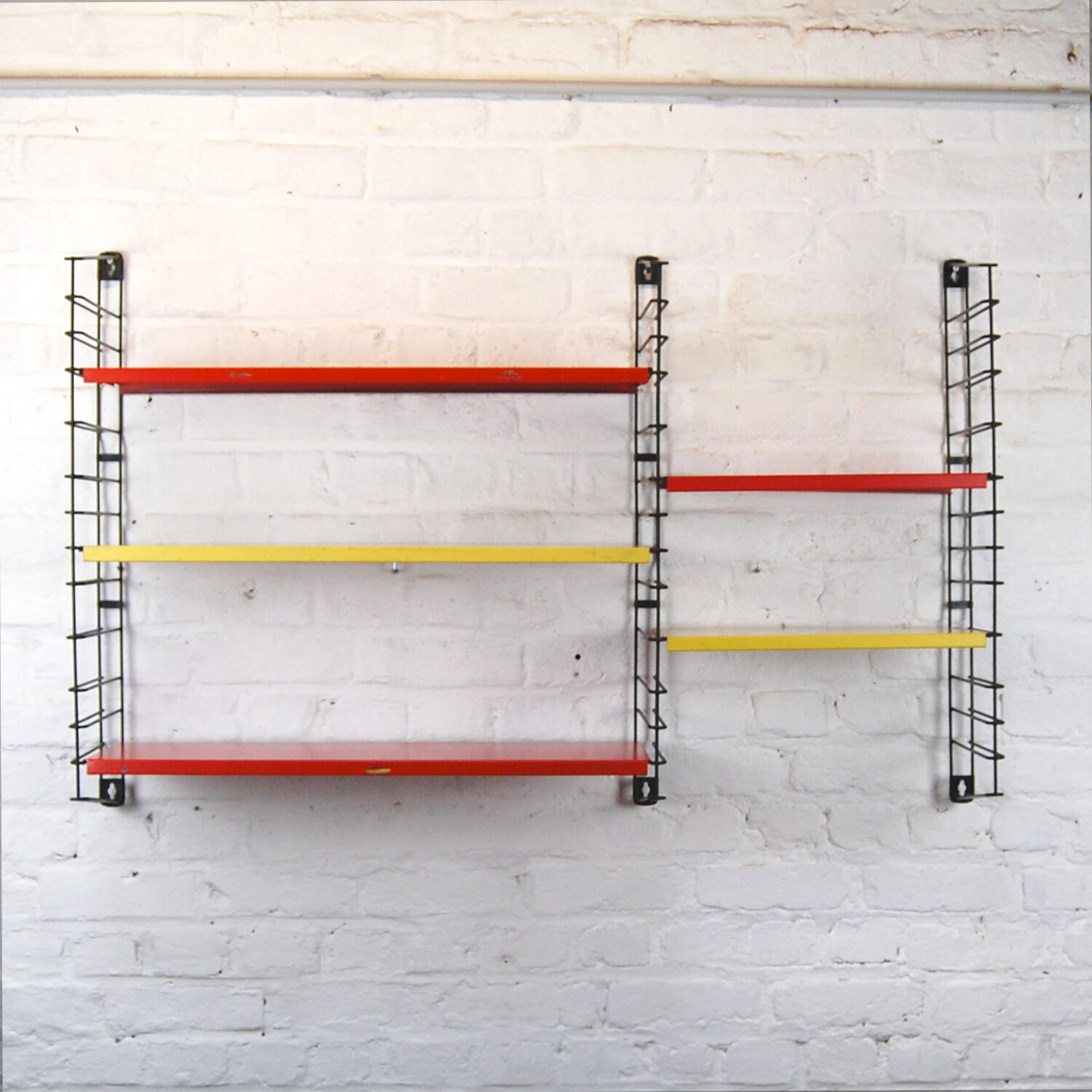 Vintage shelf Tomado 1960