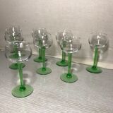 Series of 8 wine glasses