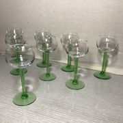 Series of 8 wine glasses