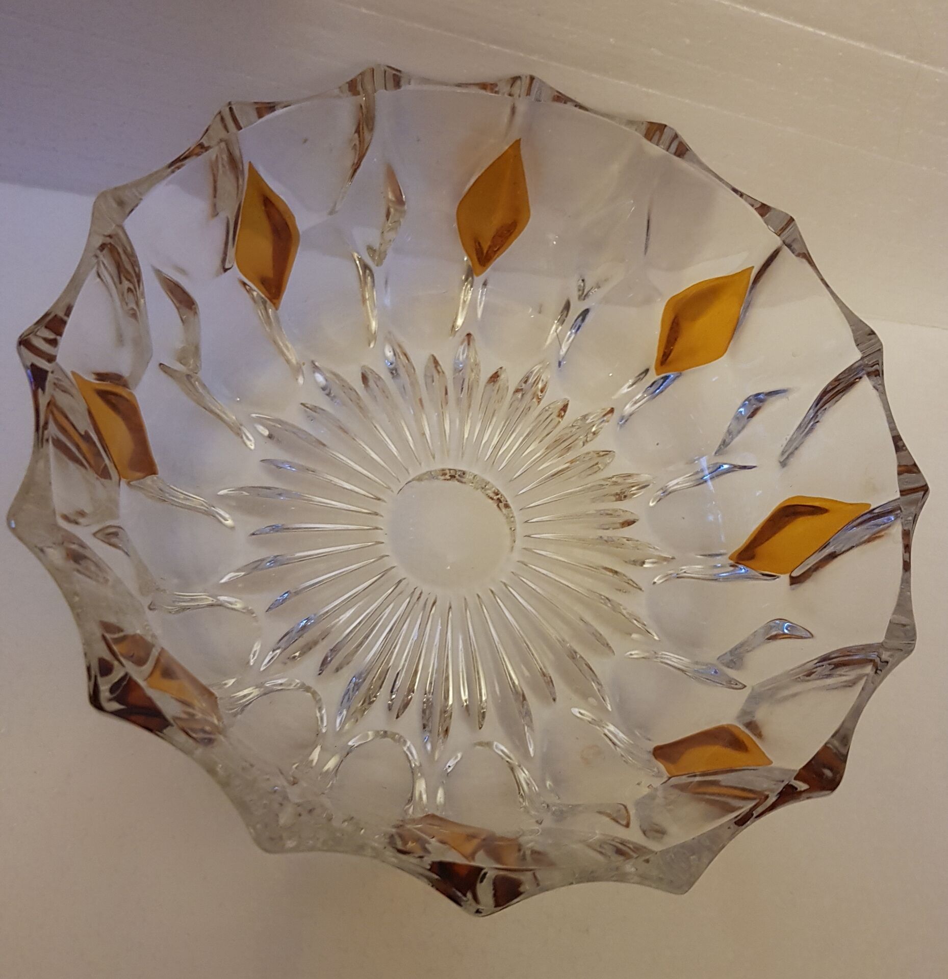 Lot  de 2 saladiers en cristal